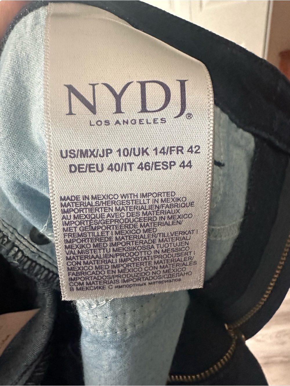 NYDJ Black Slim Straight Women’s Jeans Size 10 - Picture 3 of 5